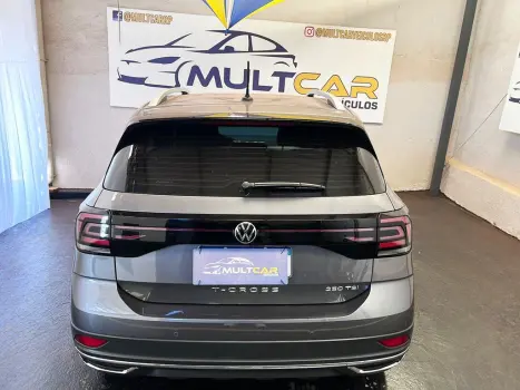 VOLKSWAGEN T-Cross 1.4 4P 250 TSI FLEX HIGHLINE AUTOM�TICO, Foto 11