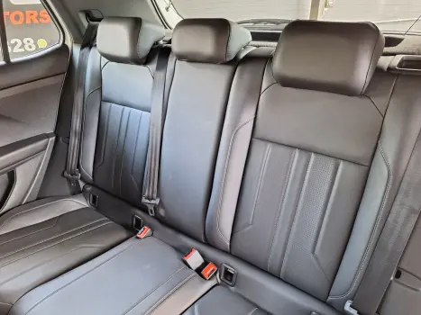 VOLKSWAGEN T-Cross 1.4 4P 250 TSI FLEX HIGHLINE AUTOM�TICO, Foto 8