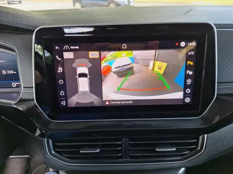 VOLKSWAGEN T-Cross 1.4 4P 250 TSI FLEX HIGHLINE AUTOM�TICO, Foto 9