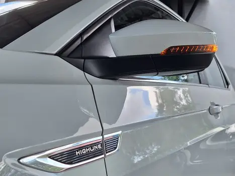 VOLKSWAGEN T-Cross 1.4 4P 250 TSI FLEX HIGHLINE AUTOM�TICO, Foto 14