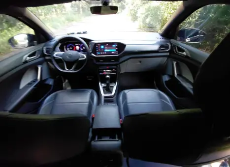 VOLKSWAGEN T-Cross 1.4 4P 250 TSI FLEX HIGHLINE AUTOM�TICO, Foto 8