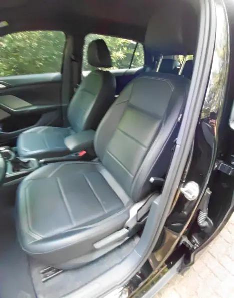 VOLKSWAGEN T-Cross 1.4 4P 250 TSI FLEX HIGHLINE AUTOM�TICO, Foto 11