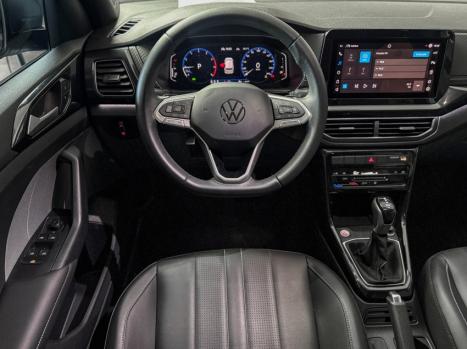 VOLKSWAGEN T-Cross 1.0 4P 200 TSI FLEX COMFORTLINE AUTOM�TICO, Foto 19