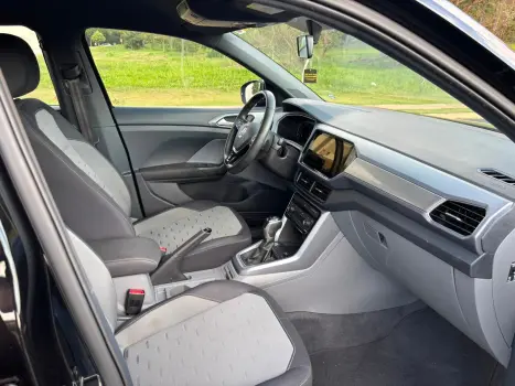 VOLKSWAGEN T-Cross 1.0 4P 200 TSI FLEX COMFORTLINE AUTOM�TICO, Foto 7