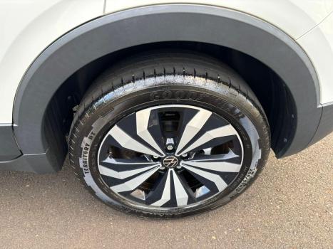VOLKSWAGEN T-Cross 1.0 4P 200 TSI FLEX COMFORTLINE AUTOMÁTICO, Foto 13
