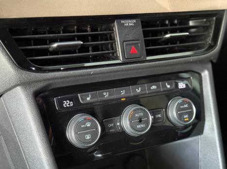 VOLKSWAGEN Taos 1.4 16V 4P FLEX 250 TSI HIGHLINE AUTOM�TICO, Foto 19