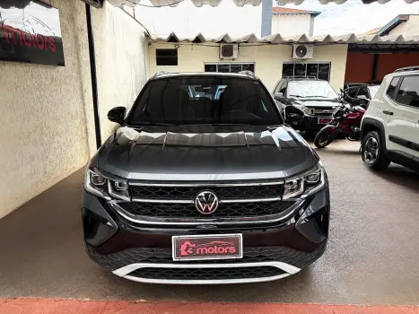 VOLKSWAGEN Taos 1.4 16V 4P FLEX 250 TSI HIGHLINE AUTOM�TICO, Foto 2