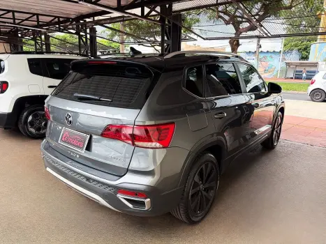 VOLKSWAGEN Taos 1.4 16V 4P FLEX 250 TSI HIGHLINE AUTOM�TICO, Foto 18