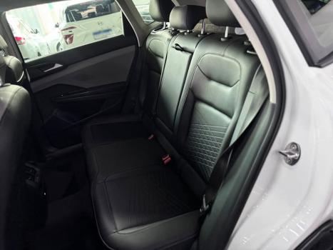 VOLKSWAGEN Taos 1.4 16V 4P FLEX 250 TSI COMFORTLINE AUTOM�TICO, Foto 4