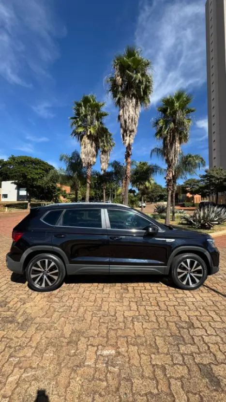 VOLKSWAGEN Taos 1.4 16V 4P FLEX 250 TSI HIGHLINE AUTOM�TICO, Foto 11