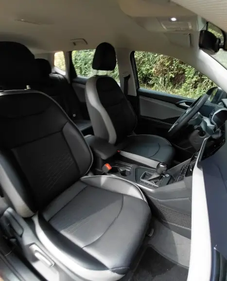 VOLKSWAGEN Taos 1.4 16V 4P FLEX 250 TSI COMFORTLINE AUTOM�TICO, Foto 11