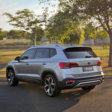VOLKSWAGEN Taos 1.4 16V 4P FLEX 250 TSI HIGHLINE AUTOM�TICO, Foto 4