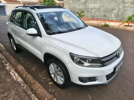 VOLKSWAGEN Tiguan 1.4 16V 4P TSI TURBO DSG AUTOMTICO, Foto 4