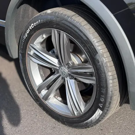 VOLKSWAGEN Tiguan 2.0 350 TSI TOTAL FLEX ALLSPACE R-LINE 4-MOTION TURBO AUTOM�TICO DSG, Foto 7