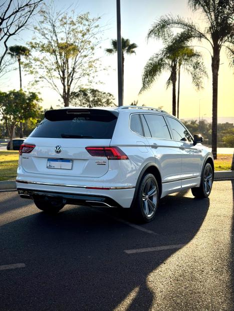 VOLKSWAGEN Tiguan 2.0 16V 4P TSI 350 TURBO R-LINE 4MOTION DSG AUTOM�TICO, Foto 6