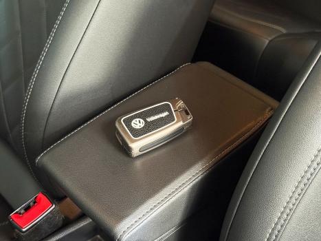 VOLKSWAGEN Virtus 1.4 4P 250 TSI EXCLUSIVE AUTOM�TICO, Foto 13