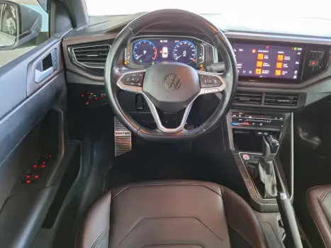 VOLKSWAGEN Virtus 1.0 4P 200 TSI FLEX HIGHLINE AUTOM�TICO, Foto 13