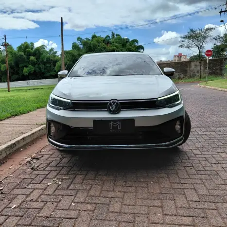 VOLKSWAGEN Virtus 1.0 4P 200 TSI FLEX HIGHLINE AUTOM�TICO, Foto 2