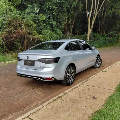 VOLKSWAGEN Virtus 1.0 4P 200 TSI FLEX HIGHLINE AUTOM�TICO, Foto 7