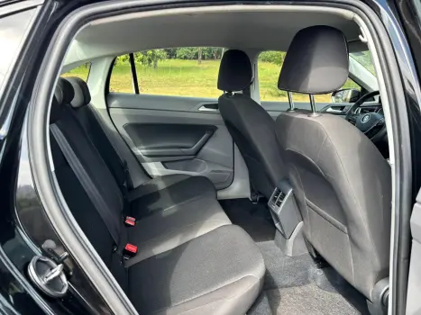 VOLKSWAGEN Virtus 1.0 4P 200 TSI FLEX COMFORTLINE AUTOM�TICO, Foto 10