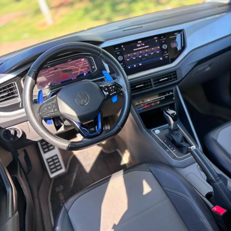 VOLKSWAGEN Virtus 1.0 4P 200 TSI FLEX HIGHLINE AUTOM�TICO, Foto 9