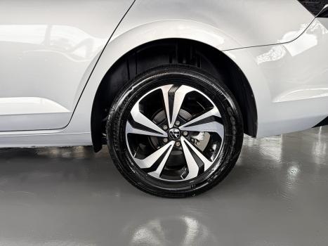 VOLKSWAGEN Virtus 1.0 4P 200 TSI FLEX COMFORTLINE AUTOMÁTICO, Foto 12