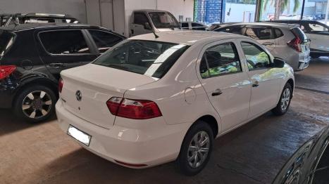 VOLKSWAGEN Voyage 1.0 4P FLEX, Foto 3 VOLKSWAGEN Voyage 1.0 4P FLEX, Foto 3