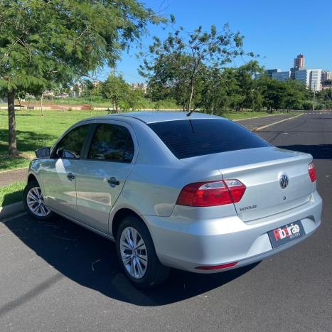 VOLKSWAGEN Voyage 1.6 4P FLEX, Foto 8