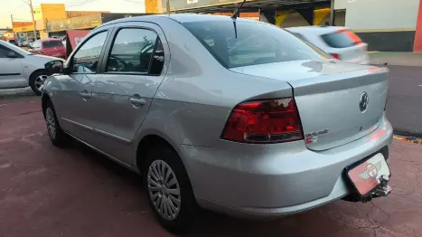 VOLKSWAGEN Voyage 1.0 4P FLEX, Foto 4