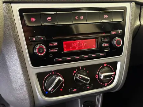 VOLKSWAGEN Voyage , Foto 8