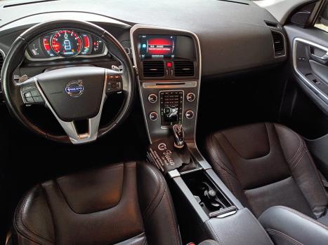 VOLVO XC60 2.0 4P DYNAMIC T5 TURBO AUTOMÁTICO, Foto 5