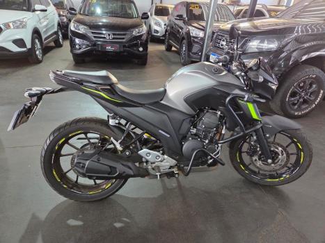 YAMAHA FZ 25 250 Fazer Flex , Foto 8