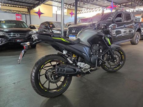 YAMAHA FZ 25 250 Fazer Flex , Foto 9