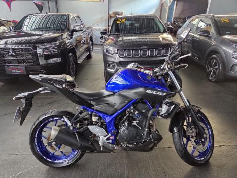 YAMAHA MT-03 300 ABS, Foto 1