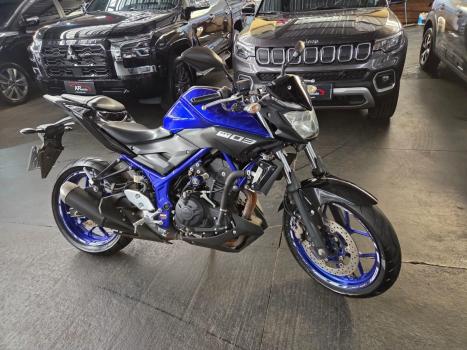 YAMAHA MT-03 300 ABS, Foto 6