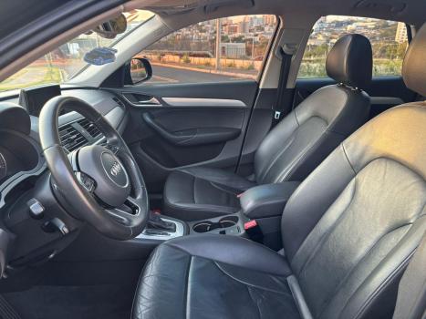 AUDI Q3 1.4 4P TFSI AMBIENTE S-TRONIC AUTOMTICO, Foto 8