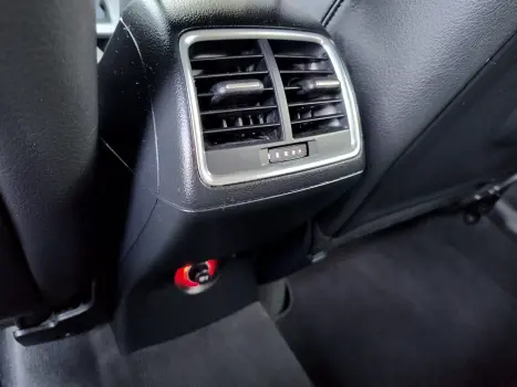 AUDI Q3 2.0 4P TFSI AMBIENTE QUATTRO S-TRONIC AUTOMTICO, Foto 11