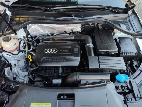 AUDI Q3 2.0 4P TFSI AMBIENTE QUATTRO S-TRONIC AUTOMTICO, Foto 21