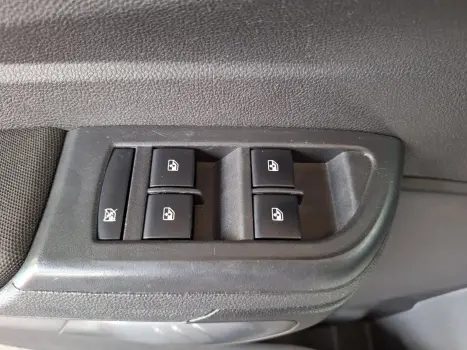 CHEVROLET Onix Hatch 1.4 4P FLEX LTZ, Foto 12