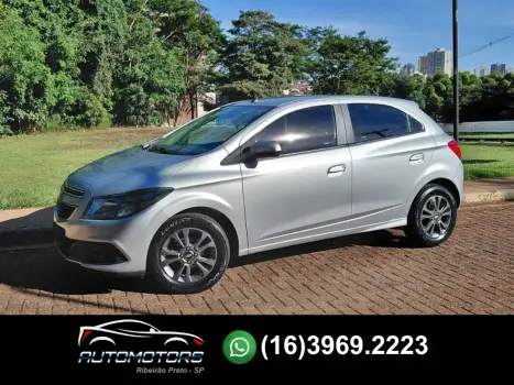 CHEVROLET Onix Hatch 1.4 4P FLEX LT, Foto 1