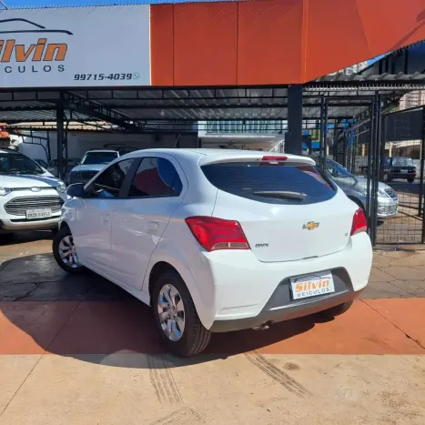 CHEVROLET Onix Hatch 1.0 4P FLEX LT, Foto 4