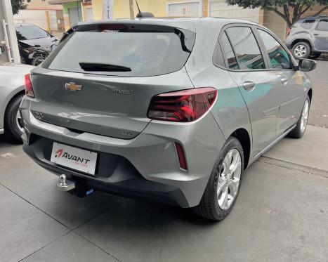 CHEVROLET Onix Hatch 1.0 12V 4P FLEX LTZ TURBO, Foto 9