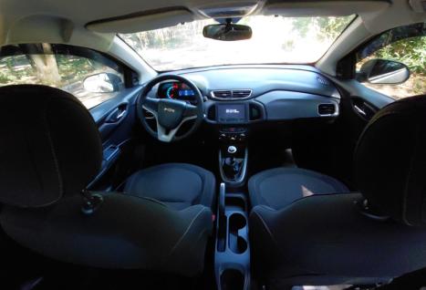 CHEVROLET Onix Hatch 1.4 4P FLEX LT, Foto 3