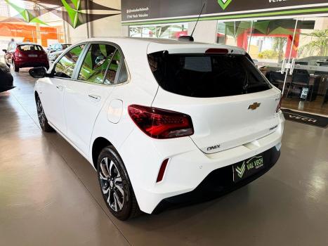 CHEVROLET Onix Hatch 1.0 12V 4P FLEX PREMIER TURBO AUTOMTICO, Foto 16