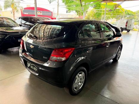 CHEVROLET Onix Hatch 1.0 4P FLEX LS, Foto 17