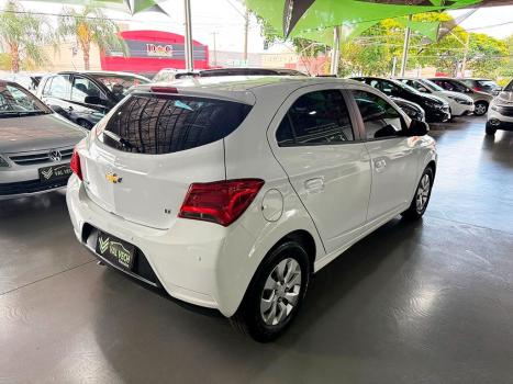 CHEVROLET Onix Hatch 1.0 4P FLEX LT, Foto 14