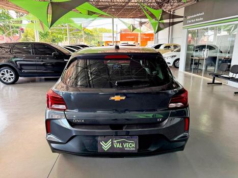 CHEVROLET Onix Hatch 1.0 4P FLEX LT, Foto 17