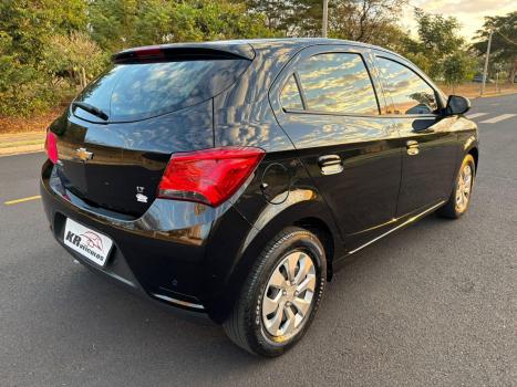 CHEVROLET Onix Sedan 1.0 4P FLEX LT, Foto 6