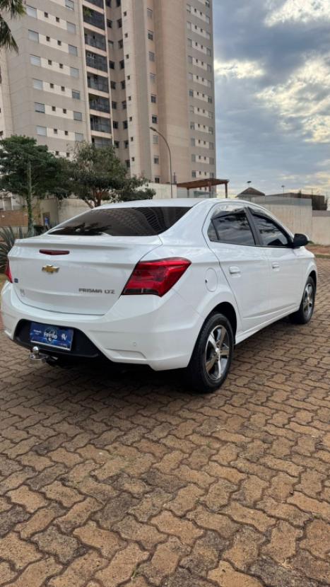 CHEVROLET Prisma 1.4 4P LTZ FLEX, Foto 9