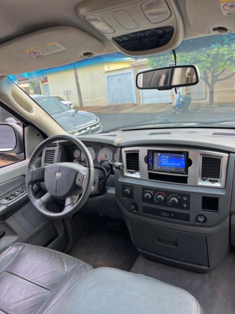 DODGE Ram 5.9 4P 24V I6 2500 SLT 4X4 CABINE DUPLA HAVE DUTY TURBO DIESEL AUTOMTICO, Foto 7